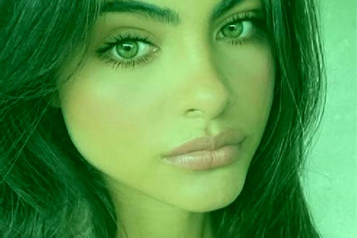 Scarlett, 32, a brunette grey-eyed indian companion based in Fram. Offering CIM, 69, Girlfriend Experience, Prostate Massage, BDSM. Available for incall and ...