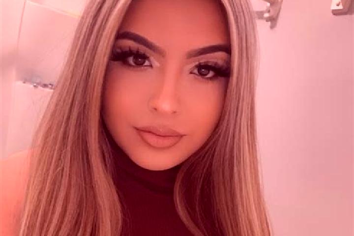 Scarlett, 32, a red blue-eyed mixed companion based in Reddivaripalle. Offering Deep French Kissing, Massage, OWO. Available for incall and outcall, day and ...