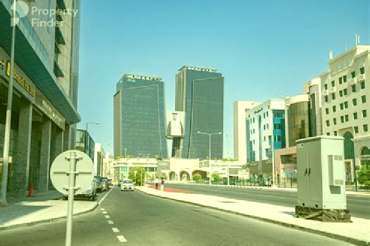 Scarlett, 32 — Escort in As Sadd, Qatar