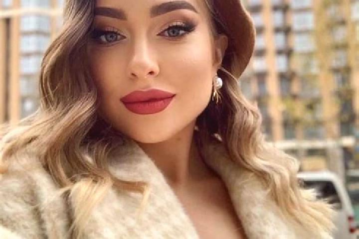 Scarlett, 32 — Escort in Boyarka, Ukraine