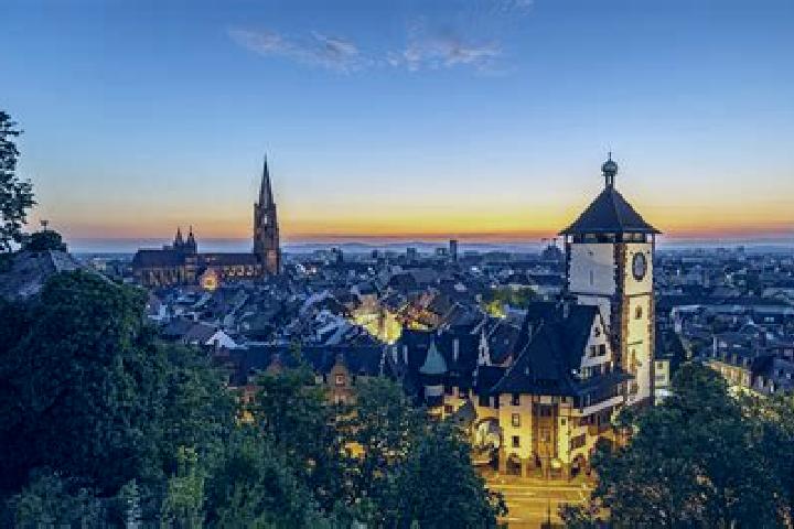 Scarlett, 32 — Escort in Oberweiler, Germany