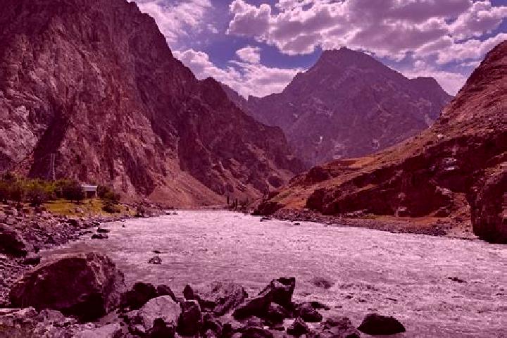 Scarlett, 32 — Escort in Panj, Tajikistan