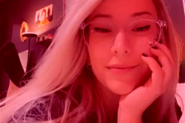 Scarlett, 33, a blonde amber-eyed middle eastern companion based in Limoeiro do Ajuru. Offering Tantra, Domination, Overnight, 69, Deep French Kissing. Avail...