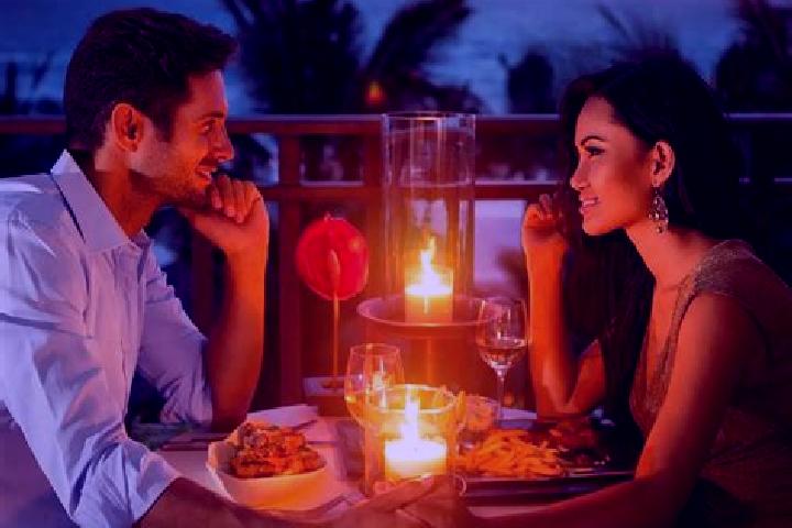 Scarlett, 33, a brunette green-eyed mixed companion based in Departure Bay. Offering Dinner Date, Couples, Prostate Massage. Available for incall and outcall...