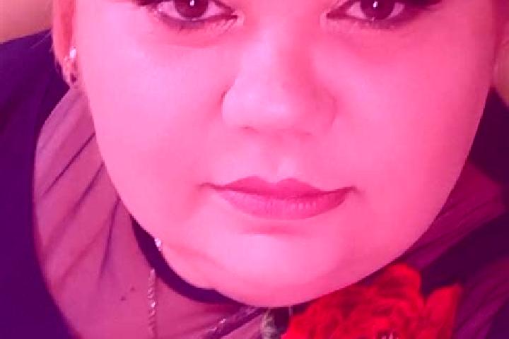 Scarlett, 33 — Escort in Dealu Morii, Romania