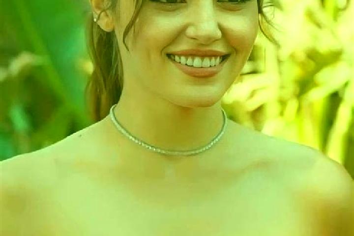 Scarlett, 33 — Escort in Elmacik, Turkey
