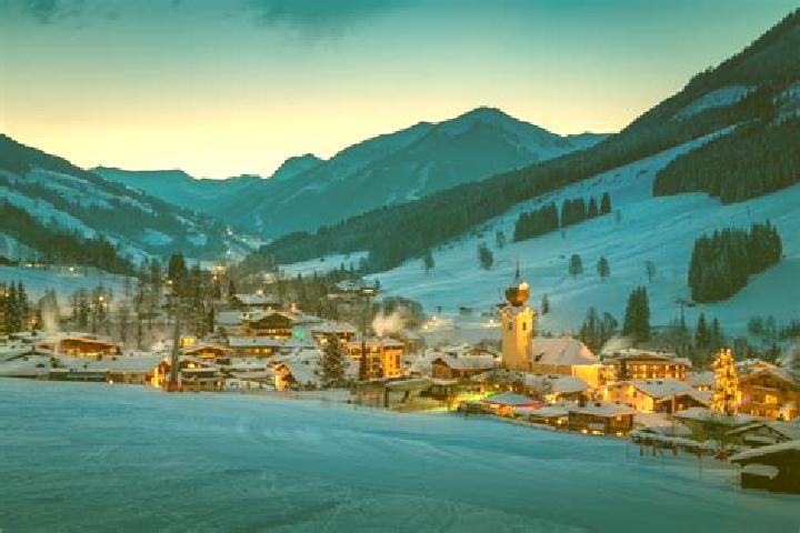 Scarlett, 33 — Escort in Esternberg, Austria