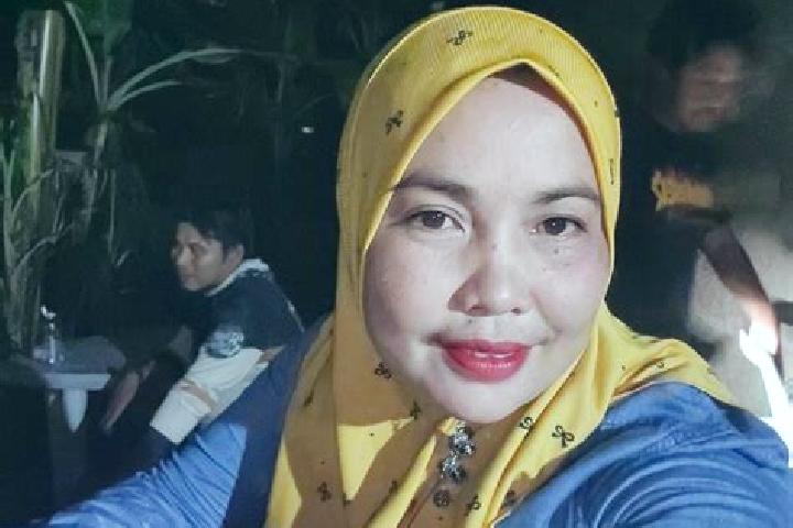 Scarlett, 33 — Escort in Pandan Niog, Philippines