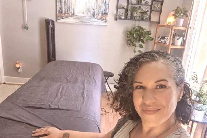 Scarlett, 34, a black blue-eyed caucasian companion based in Saniob. Offering A-Level, Couples, Prostate Massage. Available for incall and outcall, day and e...