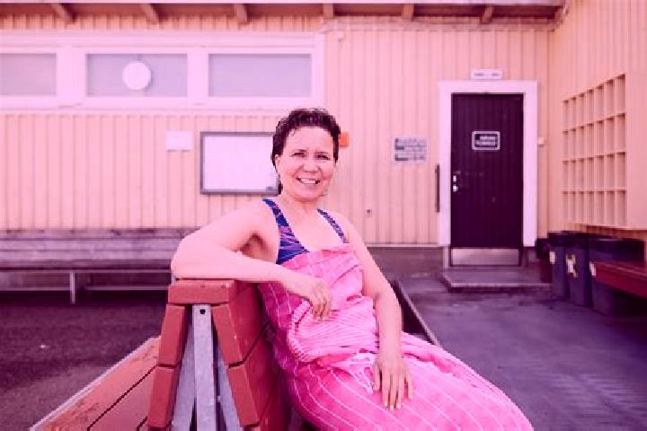 Scarlett, 34, a black grey-eyed european companion based in Alto Garcas. Offering Erotic Massage, Party Girl, Massage. Available for incall and outcall, day ...