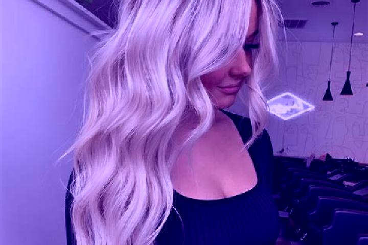 Scarlett, 34, a platinum blonde grey-eyed ebony companion based in Hostivice. Offering Fetish, OWO, Striptease, Party Girl. Available for incall and outcall,...