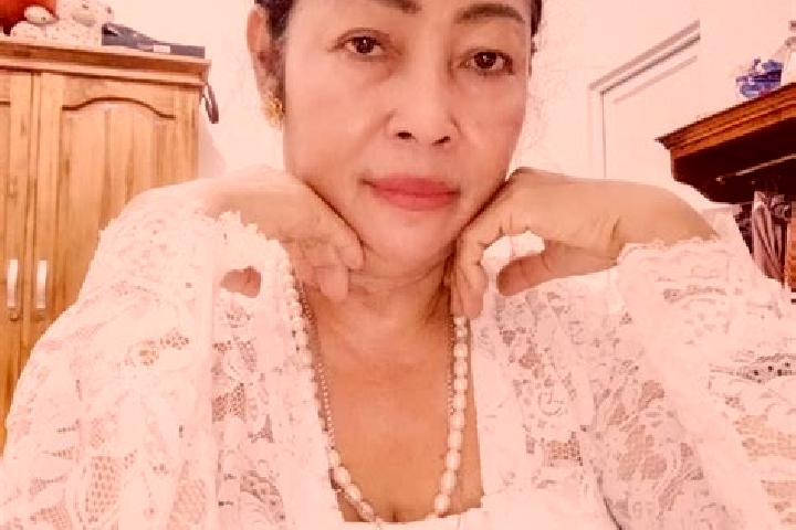 Scarlett, 34 — Escort in Jungjungan, Indonesia