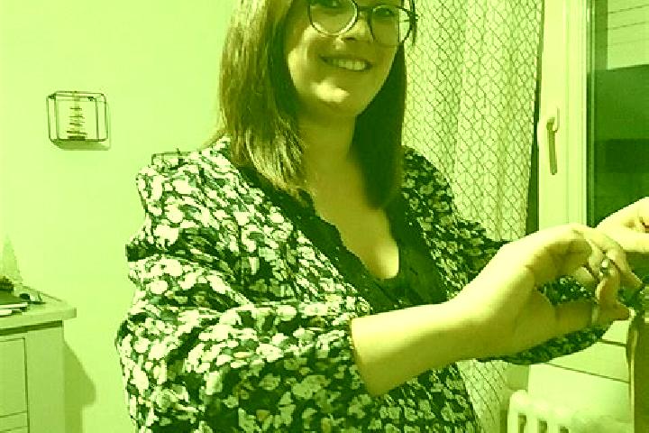 Scarlett, 34 — Escort in La Guierche, France