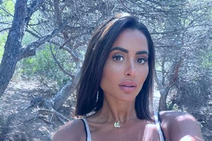 Scarlett, 34 — Escort in Oued el Himer, Morocco