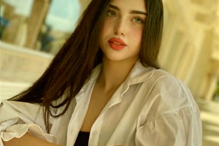 Scarlett, 34 — Escort in Teboulba, Tunisia