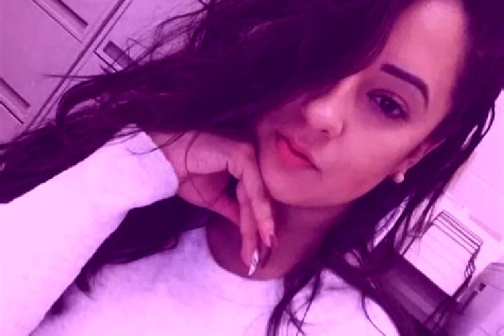 Scarlett, 35, a black grey-eyed mediterranean companion based in Sille. Offering Girlfriend Experience, Dinner Date, Overnight, Striptease, Deep French Kissi...
