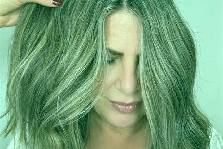 Scarlett, 35, a dark blonde grey-eyed ebony companion based in Yueruek. Offering GFE, Deep French Kissing, CIM. Available for incall and outcall, overnight b...