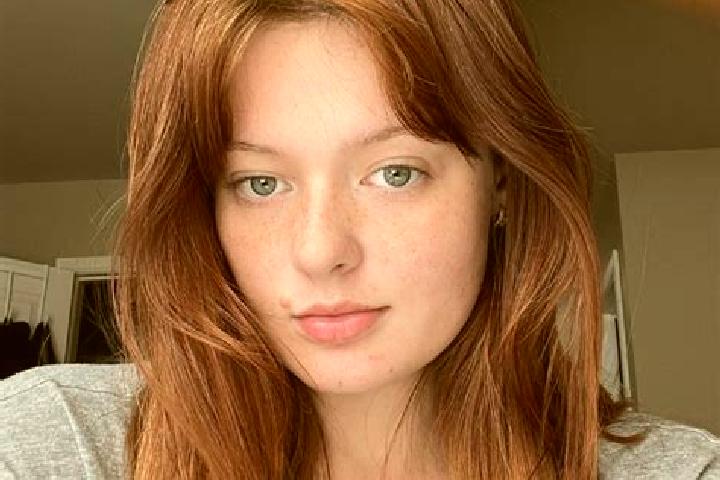 Scarlett, 35, a red brown-eyed mediterranean companion based in Tangob. Offering Girlfriend Experience, Travel Companion, OWO, Dinner Date. Available for inc...