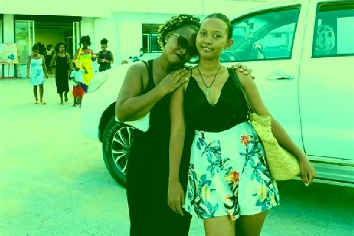 Scarlett, 35 — Escort in Antalaha, Madagascar