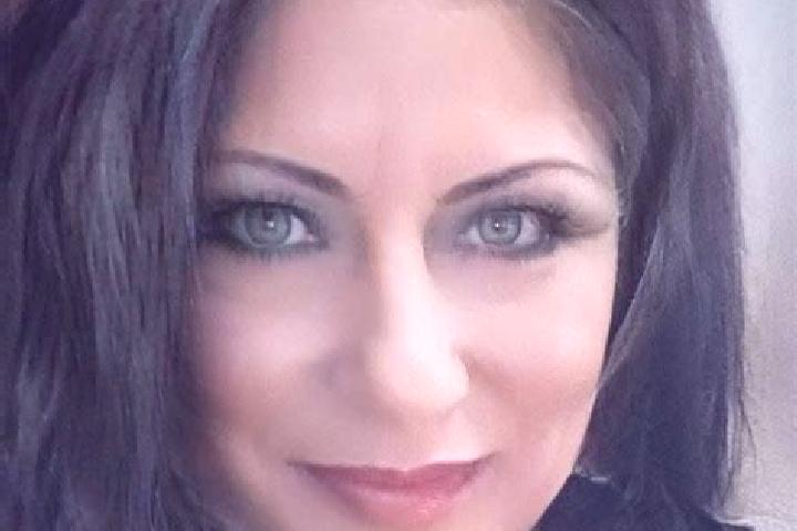 Scarlett, 35 — Escort in Arshaluys, Armenia