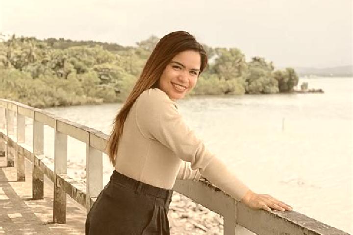Scarlett, 35 — Escort in Camalig, Philippines