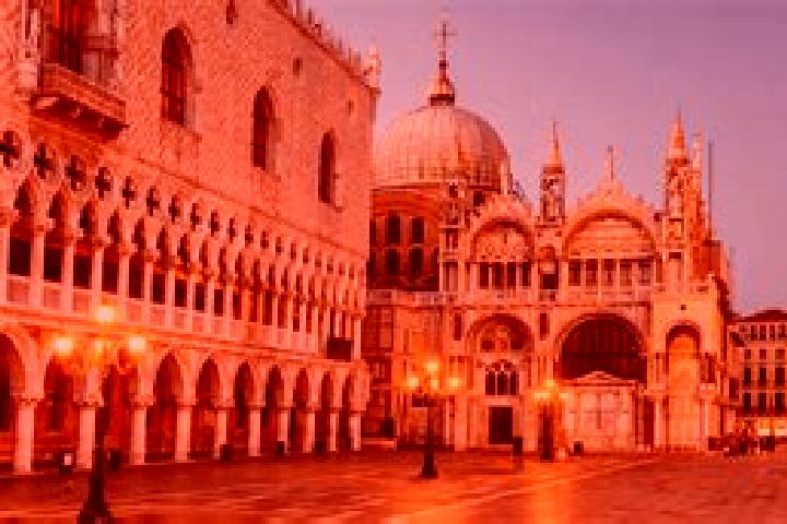 Scarlett, 35 — Escort in Ponte San Marco, Italy