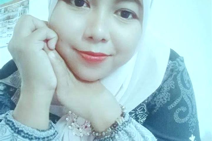 Scarlett, 35 — Escort in Tambakrejo, Indonesia