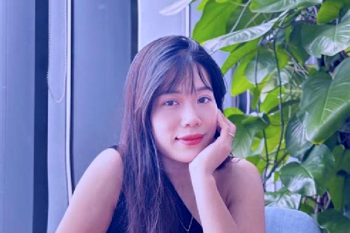 Scarlett, 35 — Escort in Tra My, Vietnam