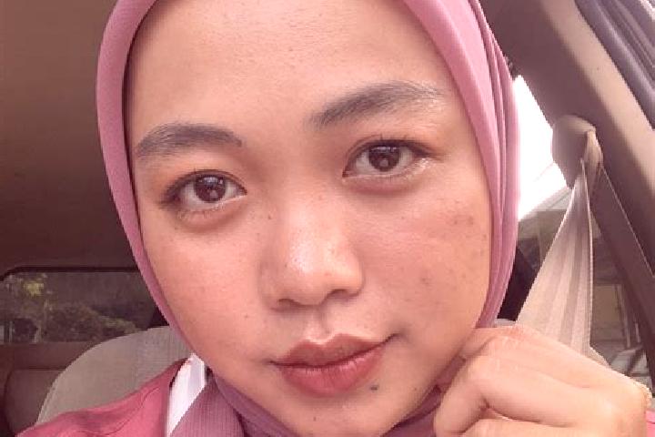Scarlett, 36 — Escort in Tirtoyudo, Indonesia