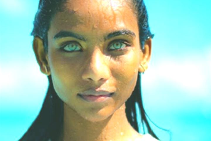 Scarlett, 37, a auburn blue-eyed indian companion based in Muruni. Offering Deep French Kissing, 69, CIM. Available for incall and outcall, day and evening d...