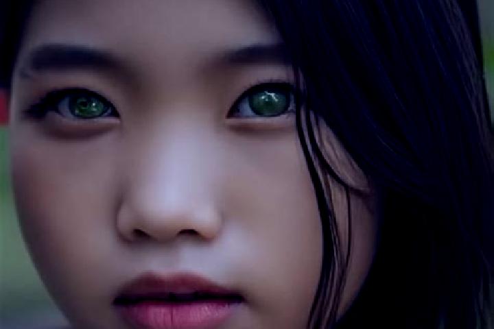 Scarlett, 37, a auburn green-eyed asian companion based in Fontenoy. Offering Duos, CIM, Dinner Date, Prostate Massage, Massage. Available for incall and out...