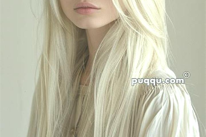 Scarlett, 37, a platinum blonde blue-eyed slavic companion based in Saint-Viaud. Offering OWO, GFE, Roleplay. Available for incall and outcall, overnight boo...