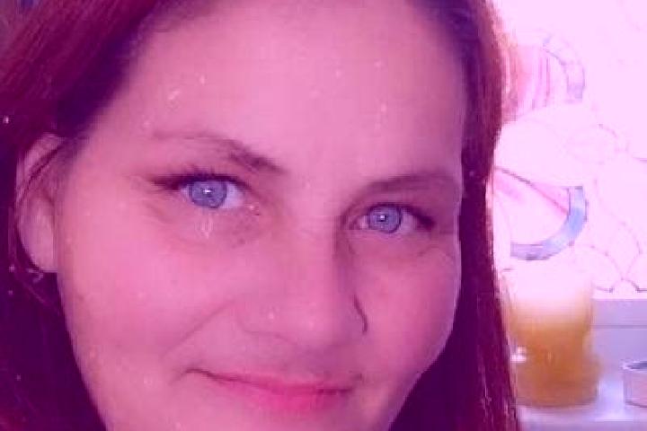 Scarlett, 37, a red grey-eyed european companion based in Bekalta. Offering Girlfriend Experience, Deep French Kissing, Dinner Date. Available for incall and...