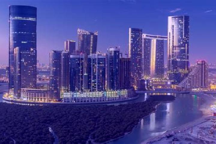Scarlett, 37 — Escort in Al Khalidiyah, Jordan
