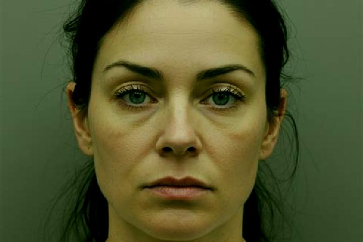 Scarlett, 37 — Escort in Altoona, United States