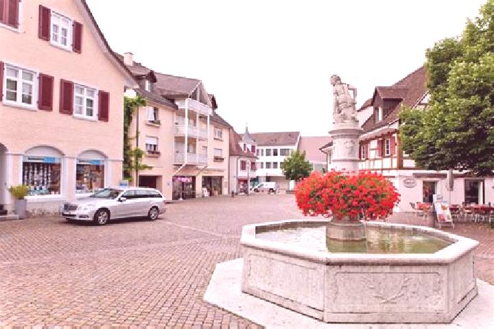 Scarlett, 37 — Escort in Arlesheim, Switzerland
