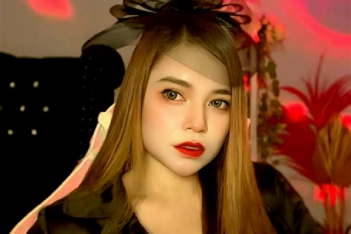 Scarlett, 37 — Escort in Kwandang, Indonesia