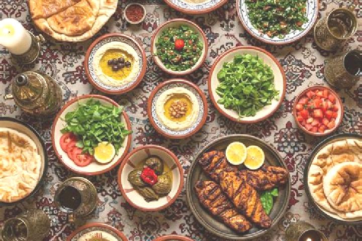 Scarlett, 38, a auburn grey-eyed middle eastern companion based in Bostanci. Offering Massage, Fetish, Dinner Date. Available for incall and outcall, day and...