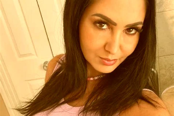 Scarlett, 38, a blonde dark-eyed indian companion based in Yumbing. Offering Prostate Massage, GFE, A-Level. Available for incall and outcall, day and evenin...