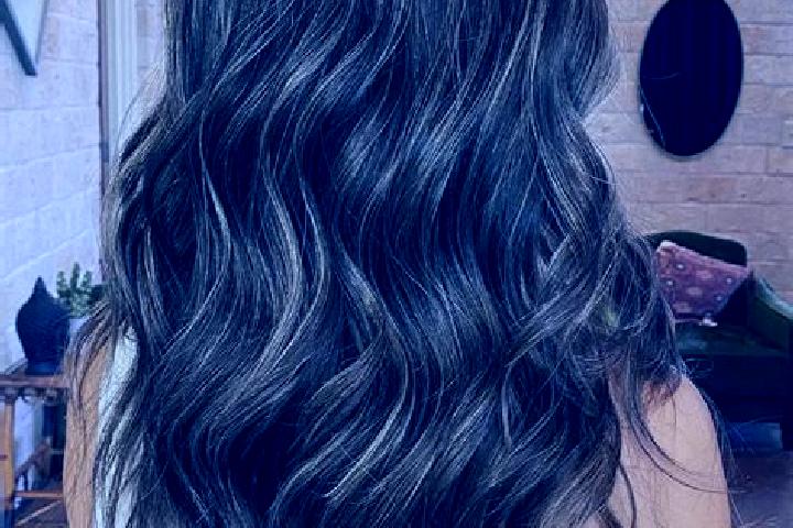 Scarlett, 38, a brunette grey-eyed caucasian companion based in Vark etili. Offering Tantra, Overnight, Massage, 69. Available for incall and outcall, overni...