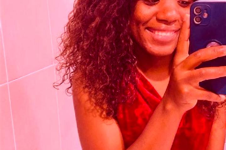 Scarlett, 38 — Escort in Caxinga, Angola