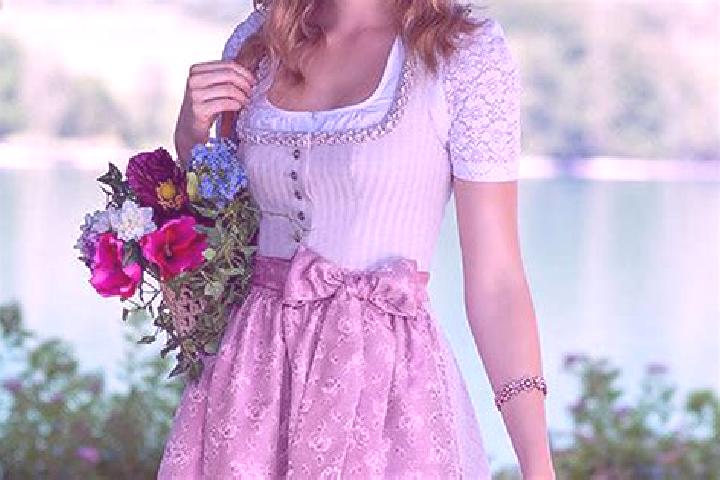 Scarlett, 38 — Escort in Fraham, Austria