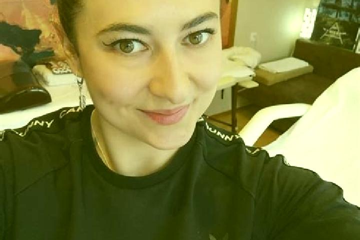 Scarlett, 39, a black dark-eyed mediterranean companion based in Ciardes. Offering Tantra, Duos, Dinner Date, Travel Companion, GFE. Available for incall and...
