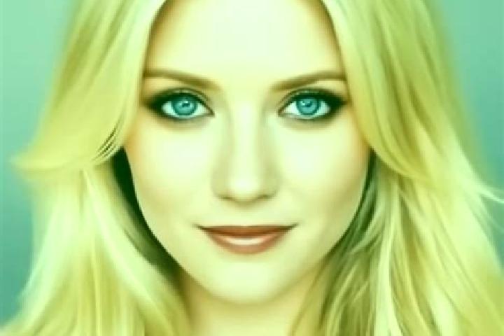 Scarlett, 39, a blonde amber-eyed caucasian companion based in Freeman. Offering Travel Companion, Dinner Date, Party Girl, 69. Available for incall and outc...