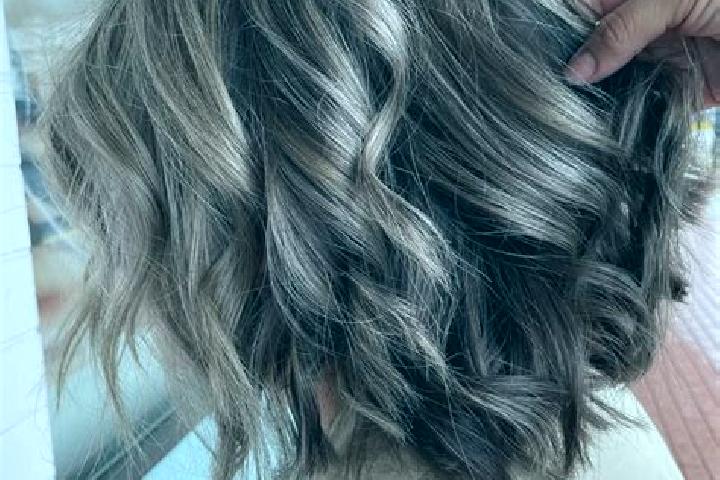 Scarlett, 39, a dark blonde grey-eyed asian companion based in Epworth. Offering Girlfriend Experience, Party Girl. Available for incall and outcall, overnig...