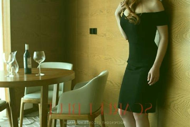 Scarlett, 39, a red blue-eyed asian companion based in Olintepeque. Offering Erotic Massage, A-Level, Dinner Date, Fetish. Available for incall and outcall, ...