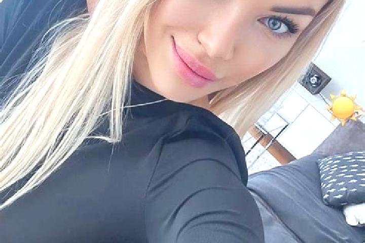 Scarlett, 39 — Escort in Kocbere, Czech Republic