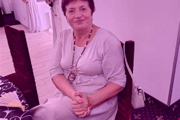 Scarlett, 39 — Escort in Nichiteni, Romania