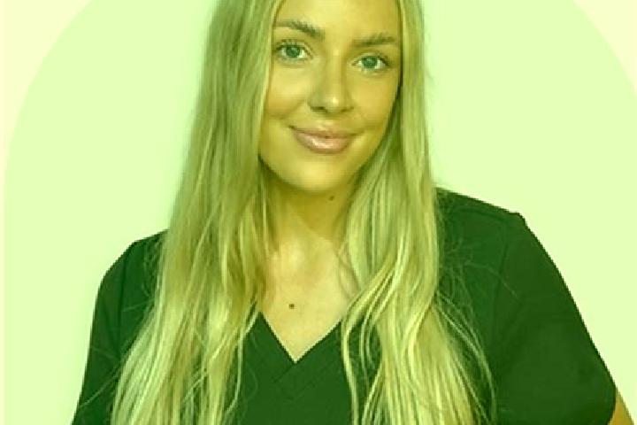 Sienna, 20, a auburn amber-eyed caucasian companion based in McComb. Offering Fetish, Prostate Massage, Overnight, Erotic Massage. Available for incall and o...