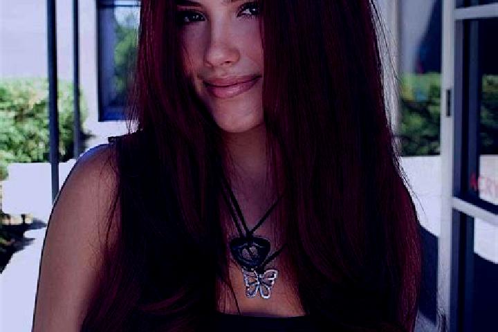 Sienna, 20, a auburn brown-eyed european companion based in Tardaguila. Offering Roleplay, Prostate Massage, Erotic Massage, Domination. Available for incall...